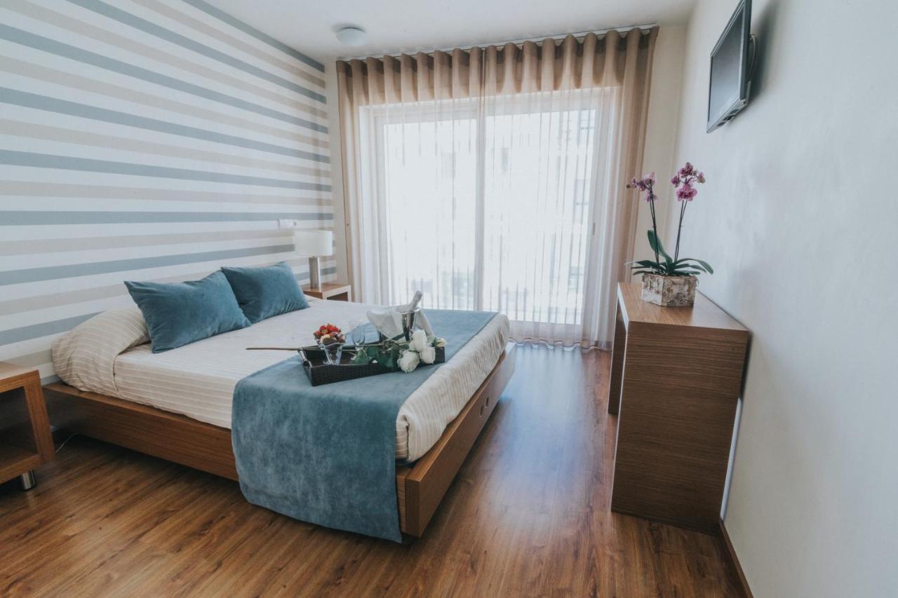 Double or Twin Room,1013069215:JPEG