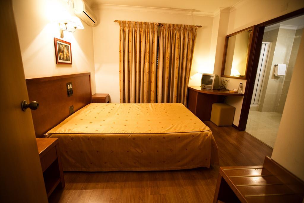 Double Room,127382370:JPEG
