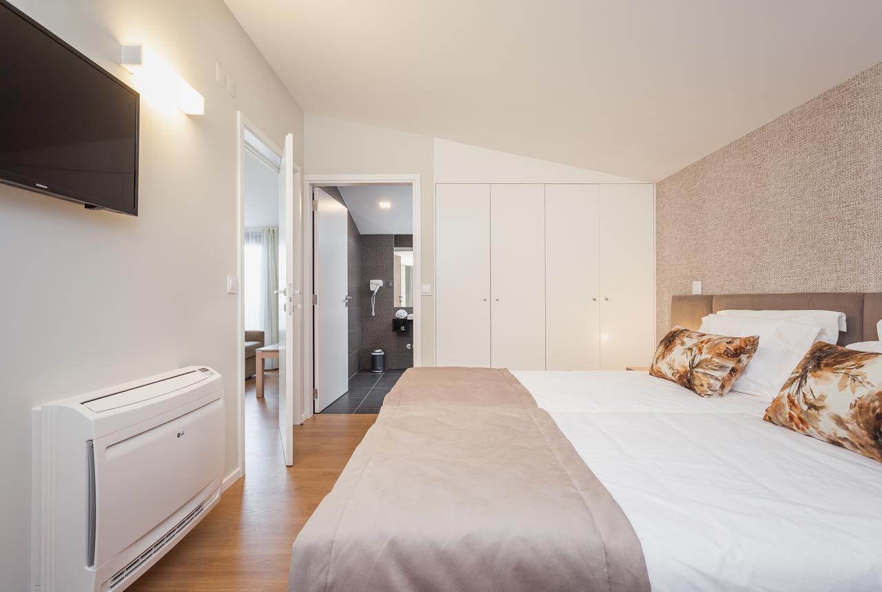 One-Bedroom Apartment,846487880:JPEG